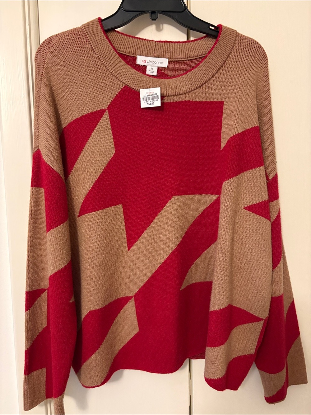 Liz Claiborne Red and Tan Geometric Crewneck Sweater